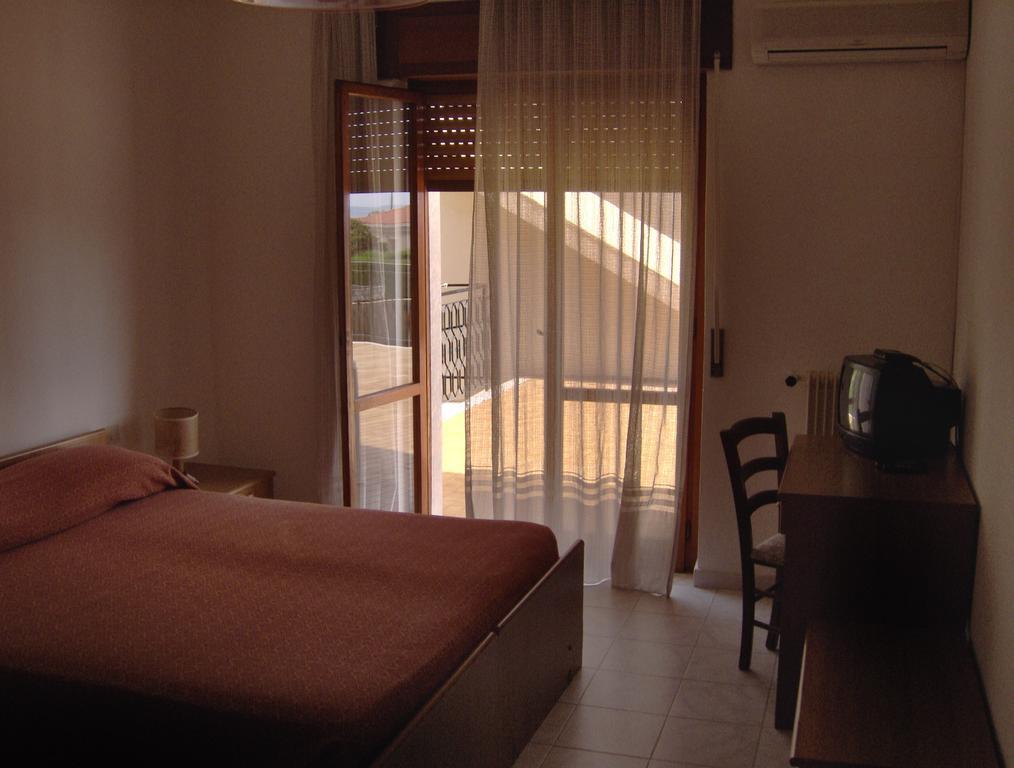 Hotel Svizzero Sangineto Bilik gambar